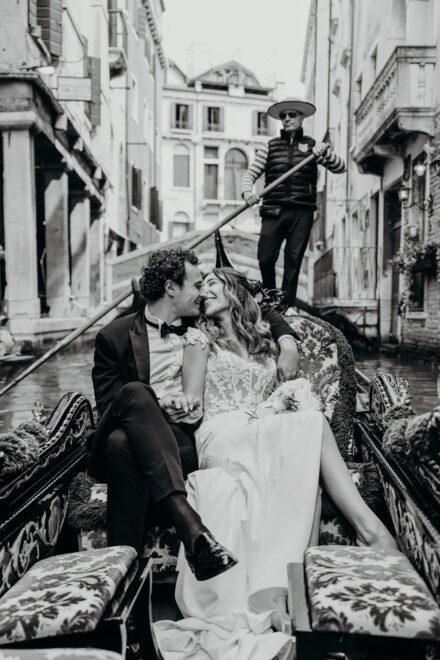 Destination Wedding Venice Elopement Fotografin